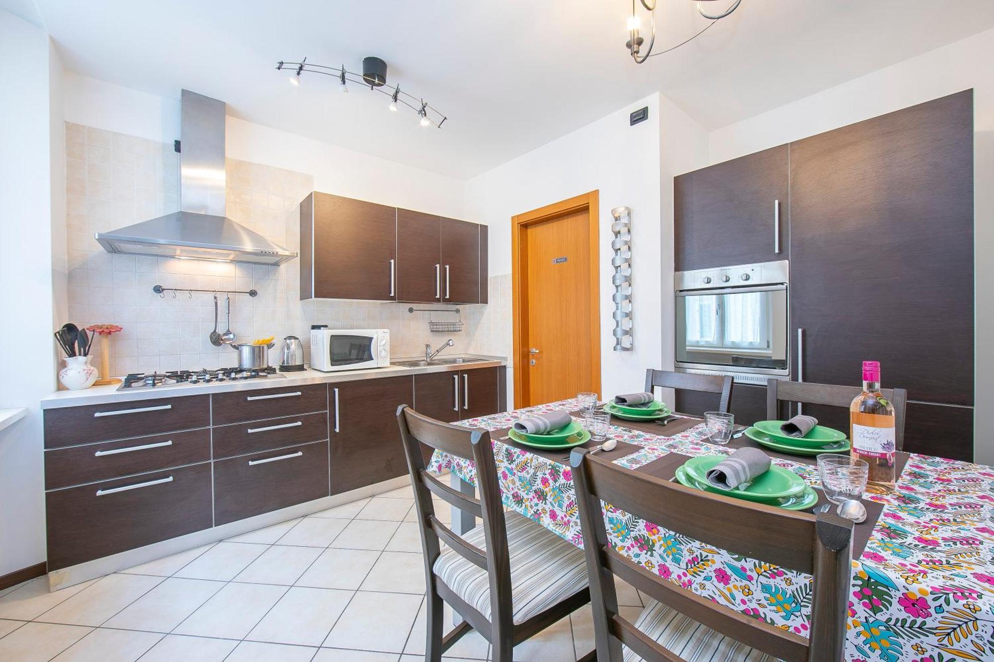 Casa Azzurra 150Mt From Lake - Happy Rentals Рива дел Гарда Екстериор снимка